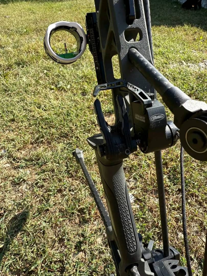 Mathews Lift X 33 Shale 5 Mathews Lift X 33 Shale - Image 5